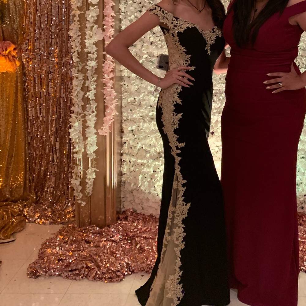 Elegant Black and Gold Evening Gown